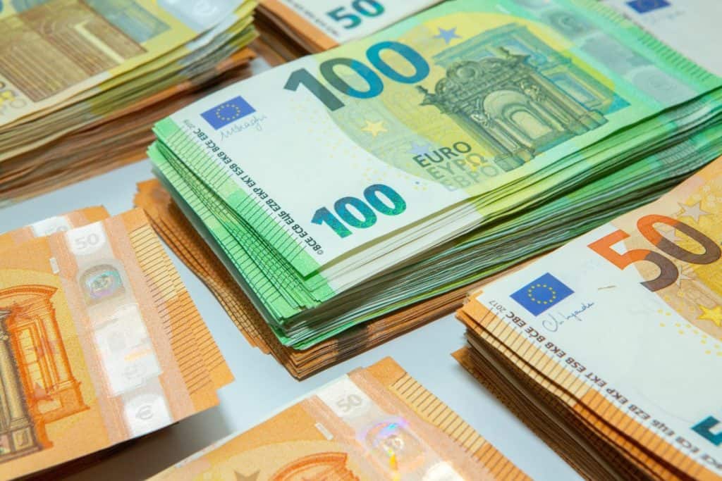 Kako izboljšati svojo kreditno sposobnost v letu dni Kako izboljšati svojo kreditno sposobnost v letu dni