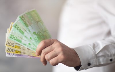 Uporaba pametnih pogodb pri digitalnih transakcijah